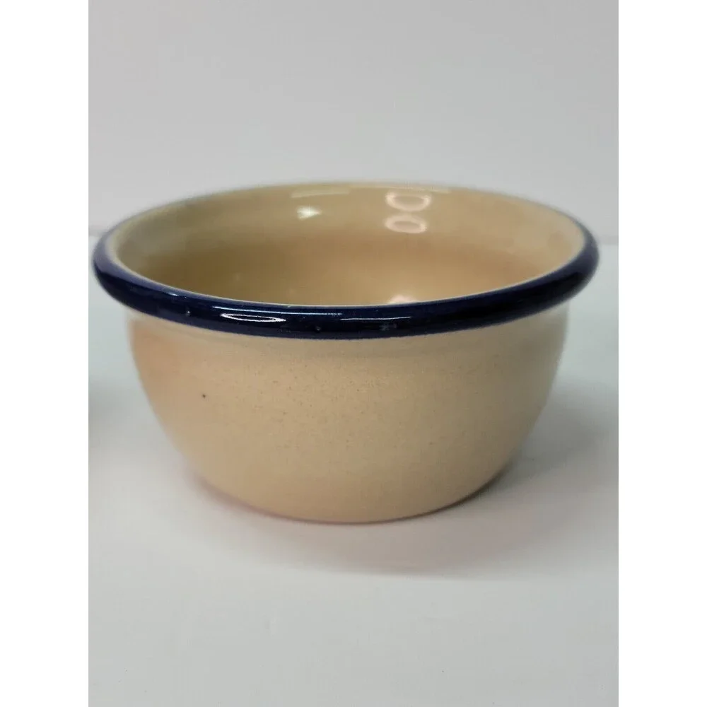 Yesteryears Pottery Set of bowls Hand Turned Marshall Texas